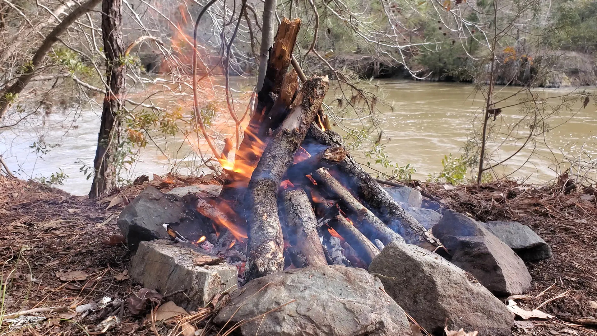 How to Build a Campfire: A Practical Bushcraft Guide for the Trail