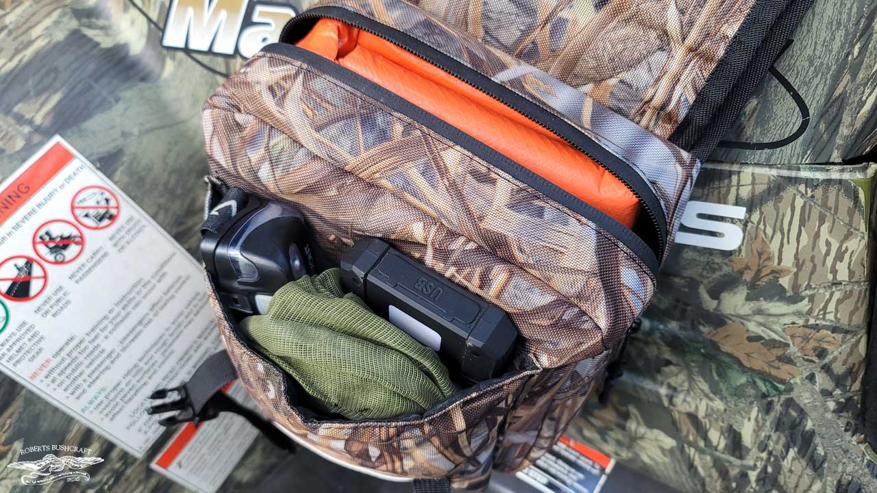 The tank bag’s placement on the ATV’s fuel tank provides quick and easy access to your gear.